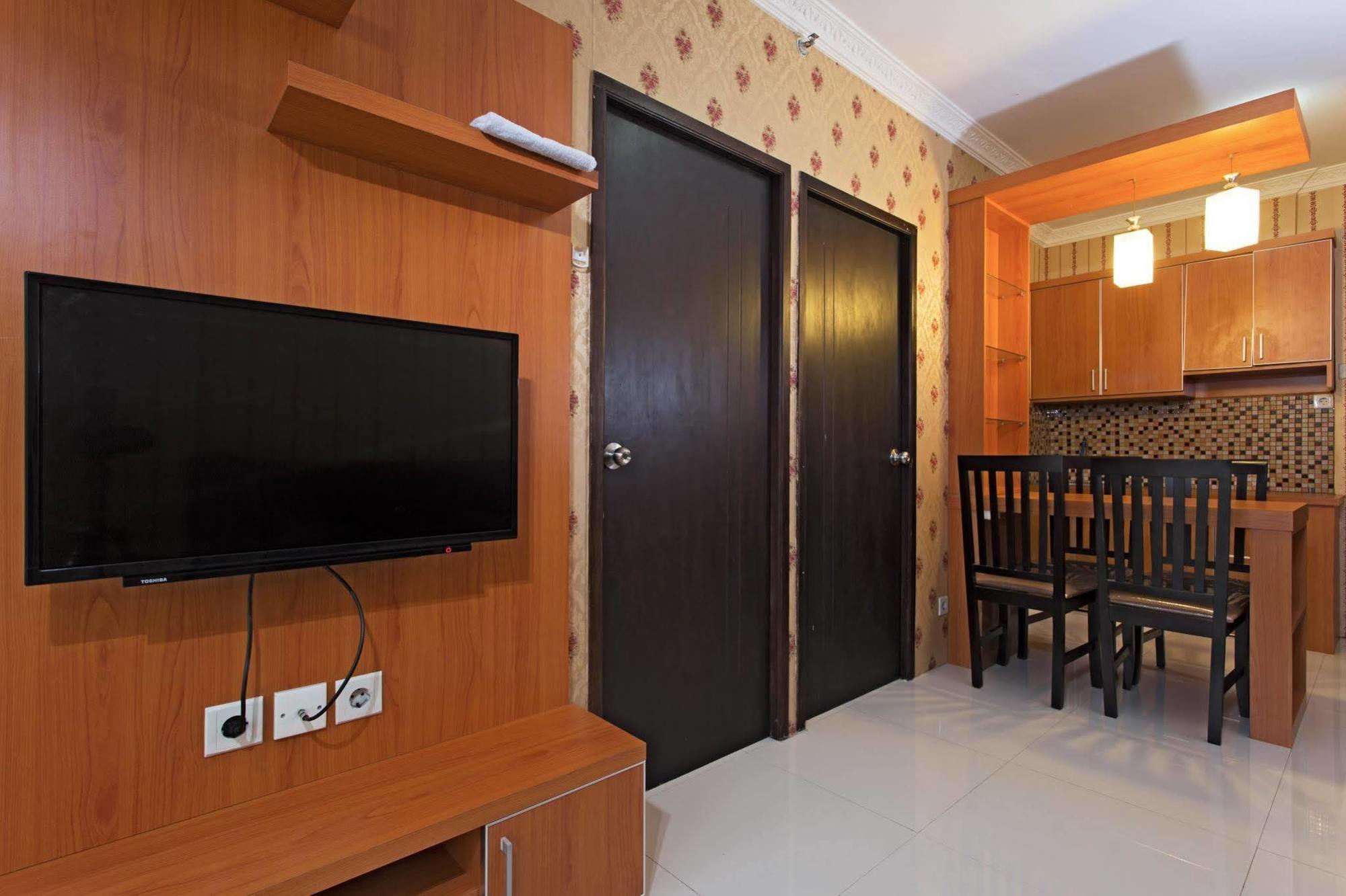Reddoorz Apartment @ Mutiara Bekasi Exterior photo
